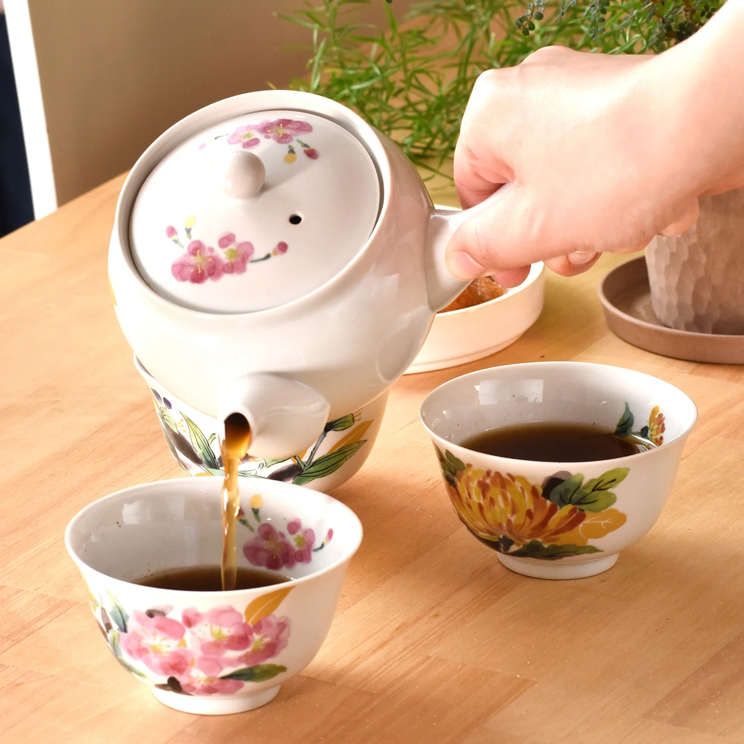 Manyo Wildflower （万葉草花） Set -Kyusu Tea Set - Image 10