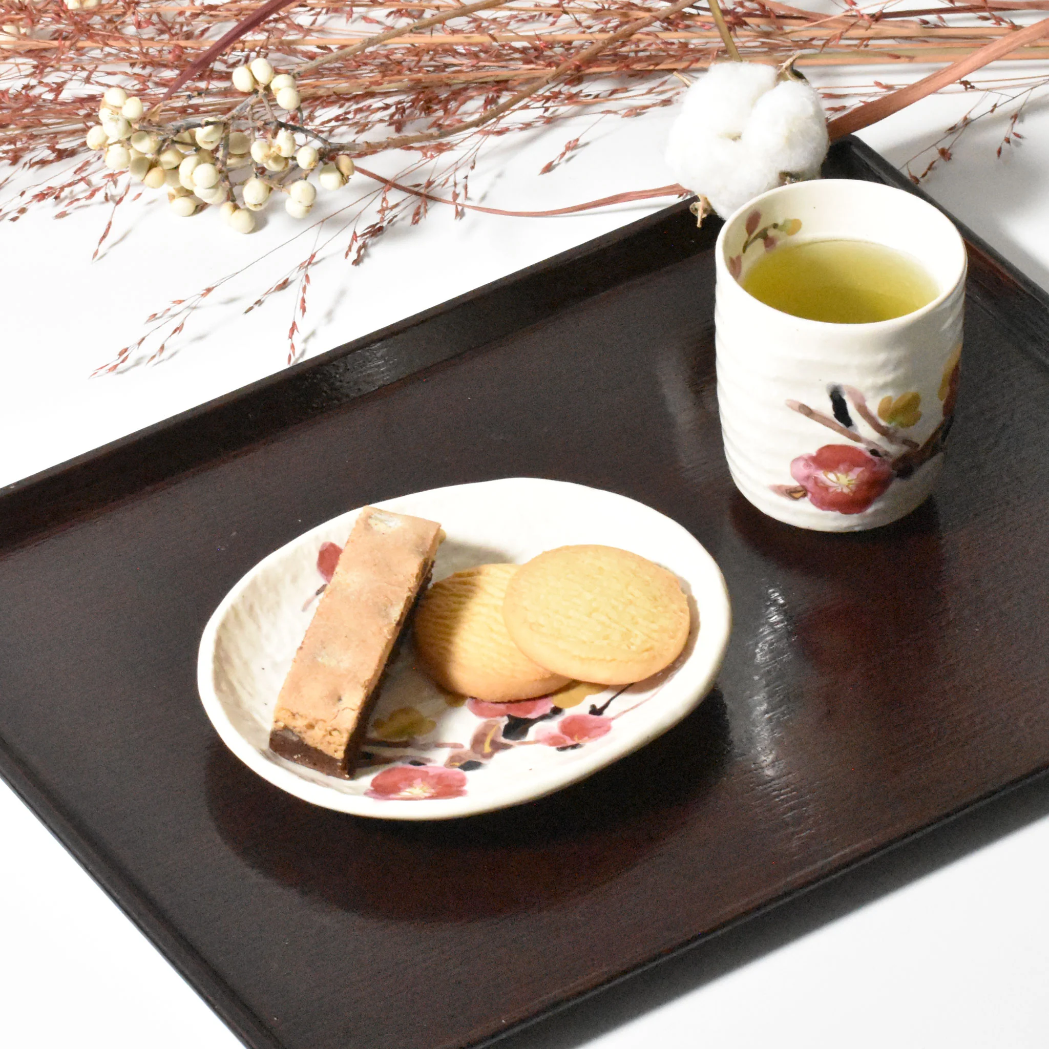Manyo Wildflower(万葉草花) Japanese Plate Set – Traditional Ceramic Tableware - Image 11