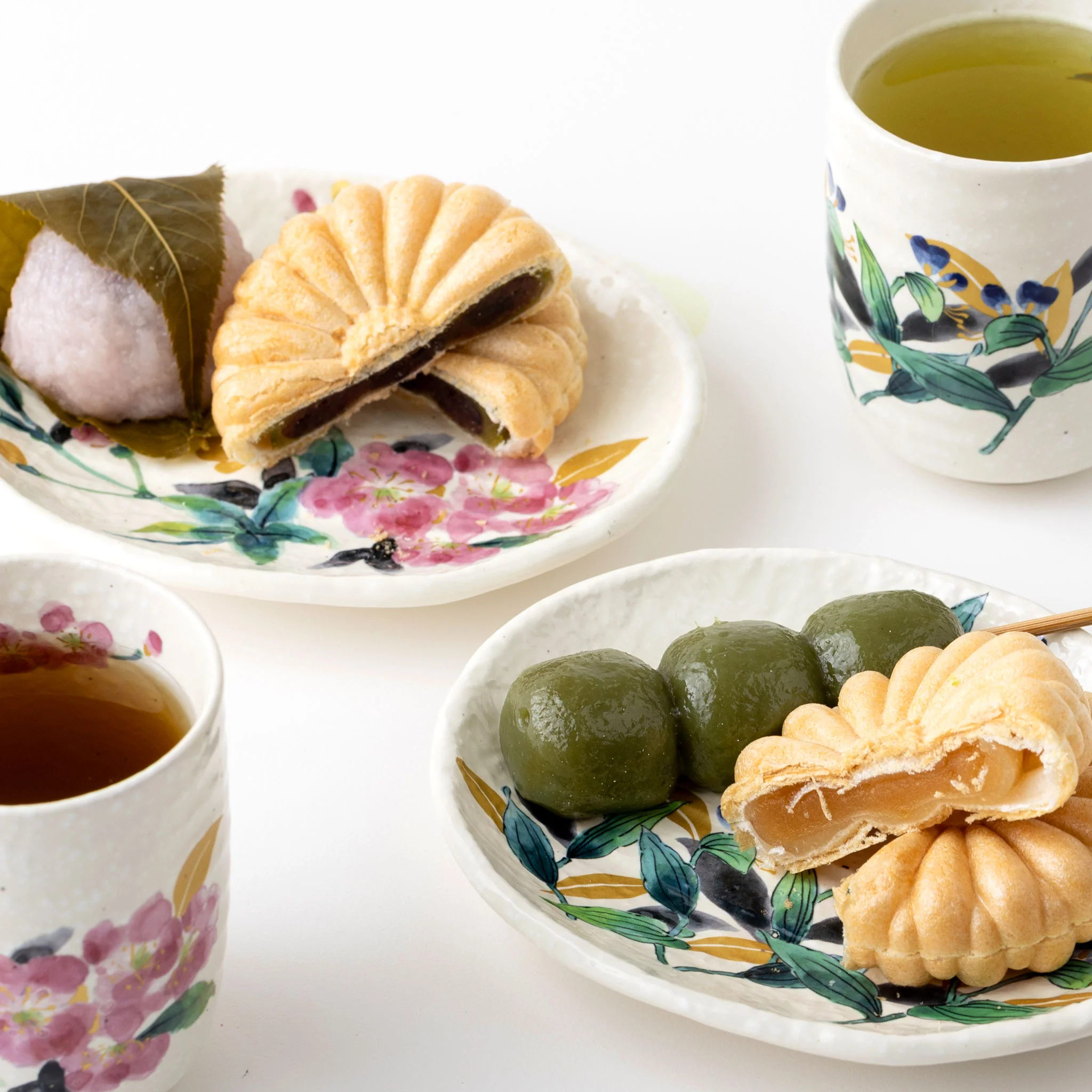 Manyo Wildflower(万葉草花) Japanese Plate Set – Traditional Ceramic Tableware - Image 10
