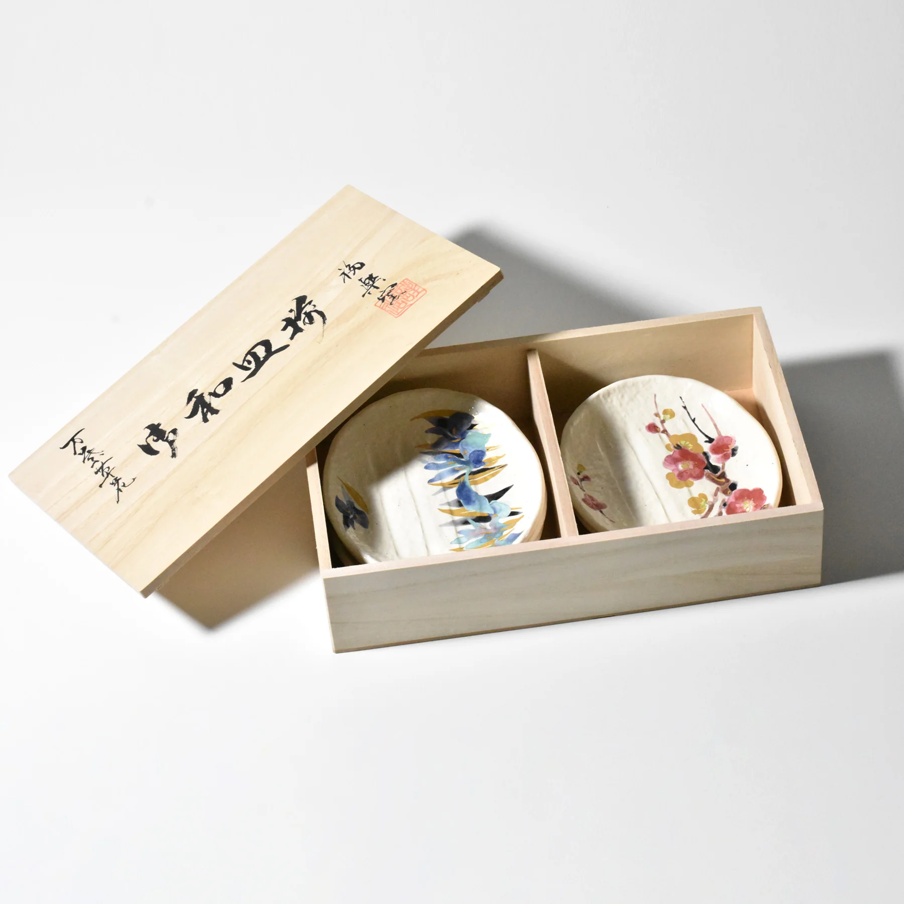 Manyo Wildflower(万葉草花) Japanese Plate Set – Traditional Ceramic Tableware - Image 3